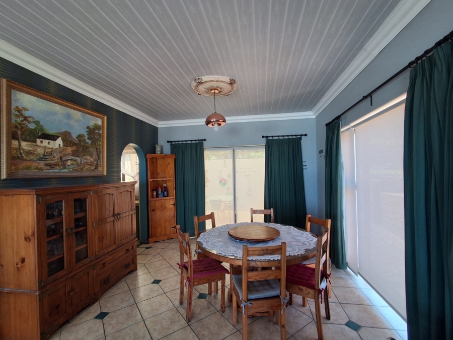 4 Bedroom Property for Sale in Jongensfontein Western Cape